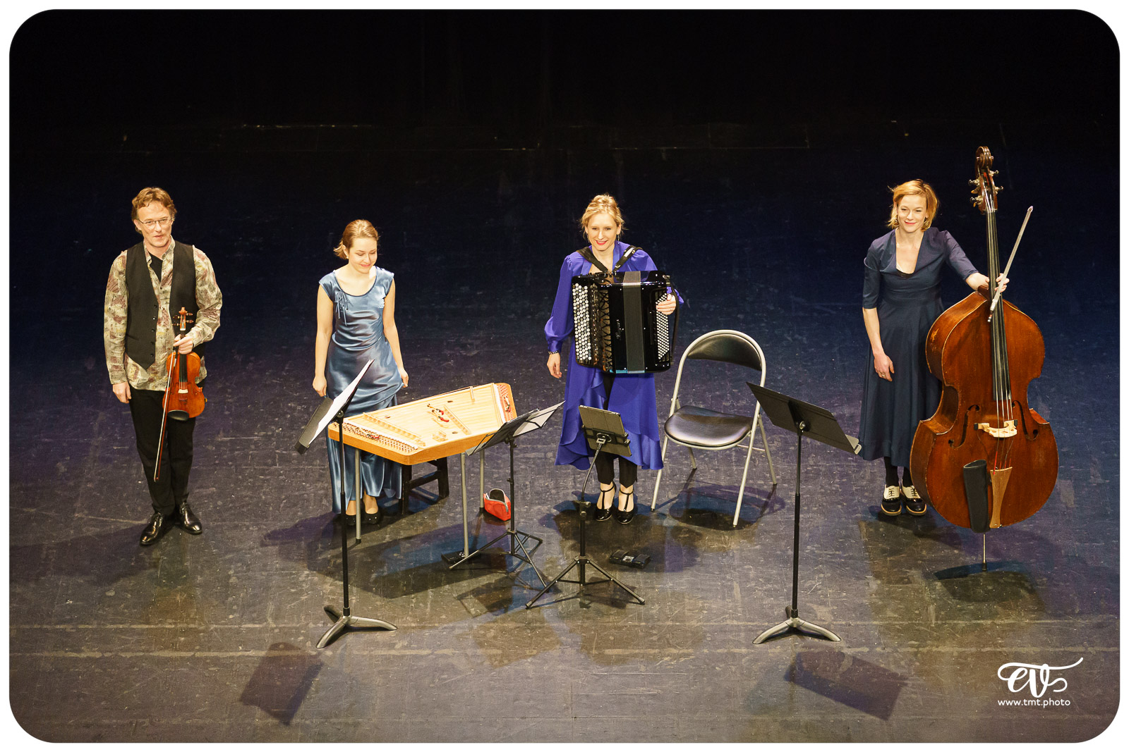 CENT-VINGT (LA PHILHARMONIE DE POCHE)